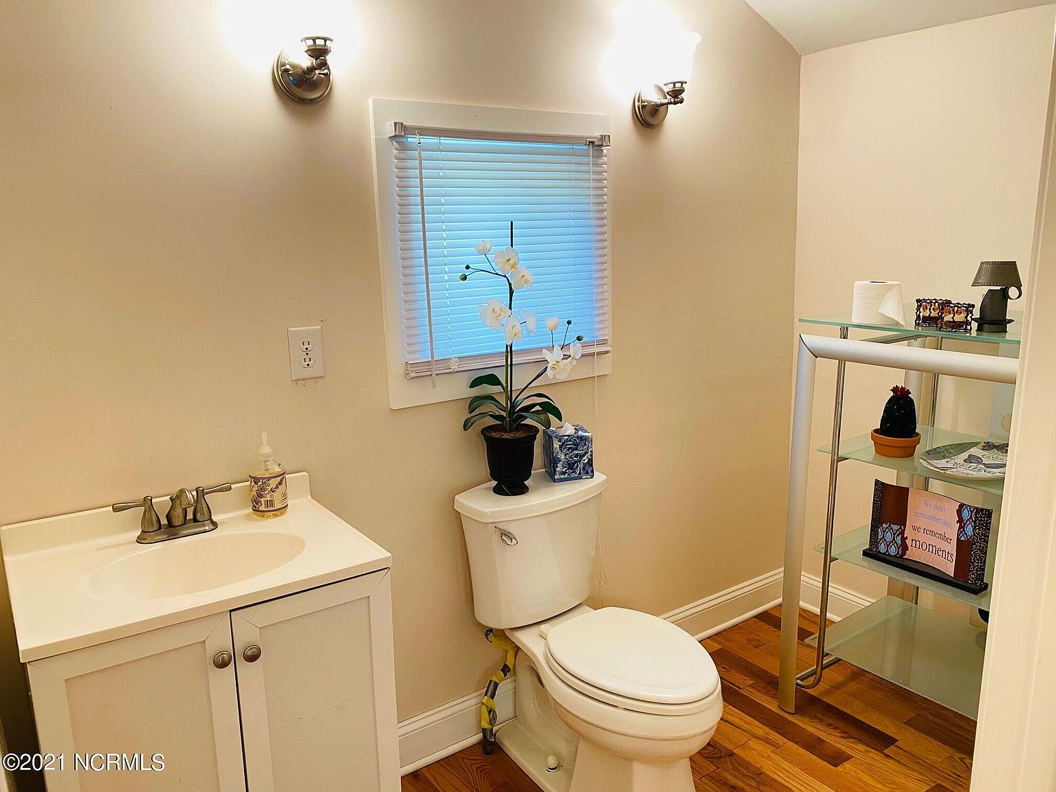 201 N Chestnut Street, Clinton, NC 28328