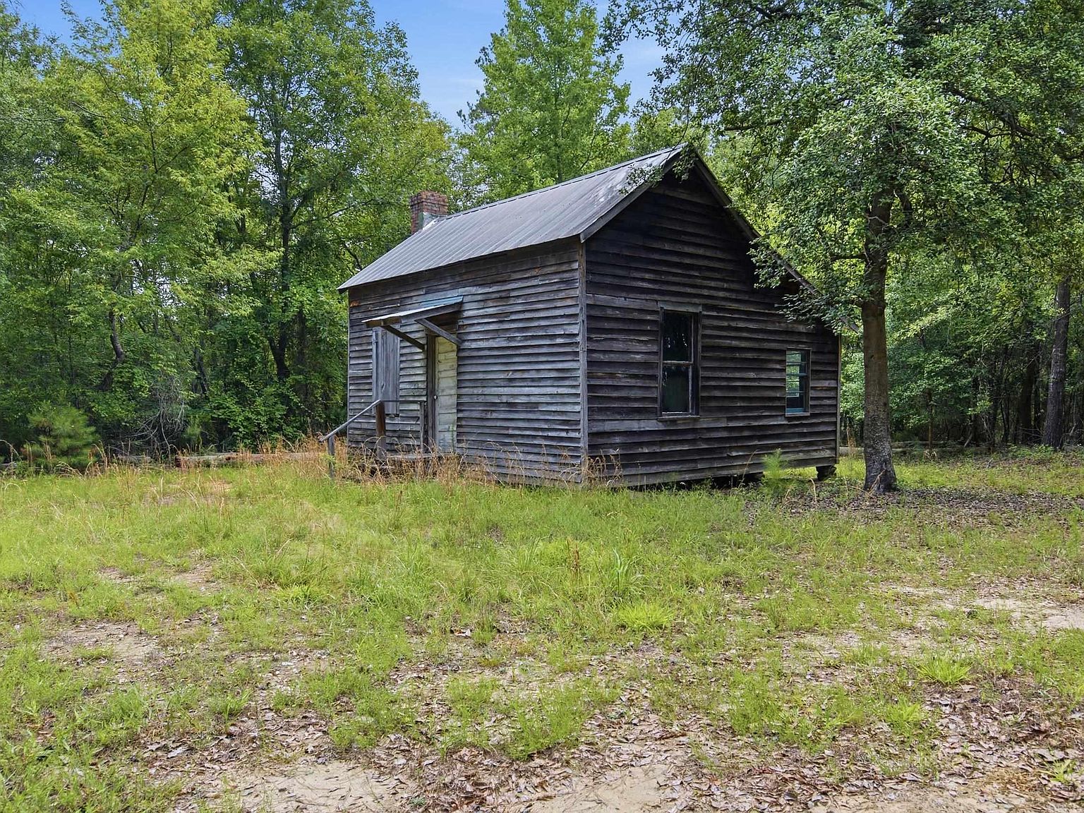 200 Campbell Rd, Eastover, SC 29044