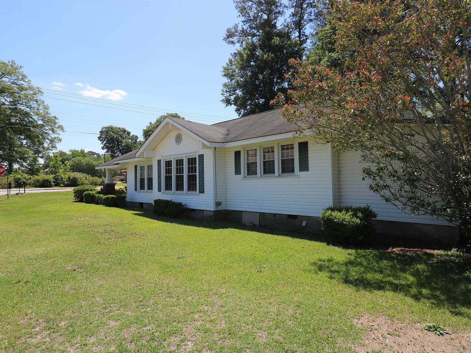 302 S Main St., Lake View, SC 29563