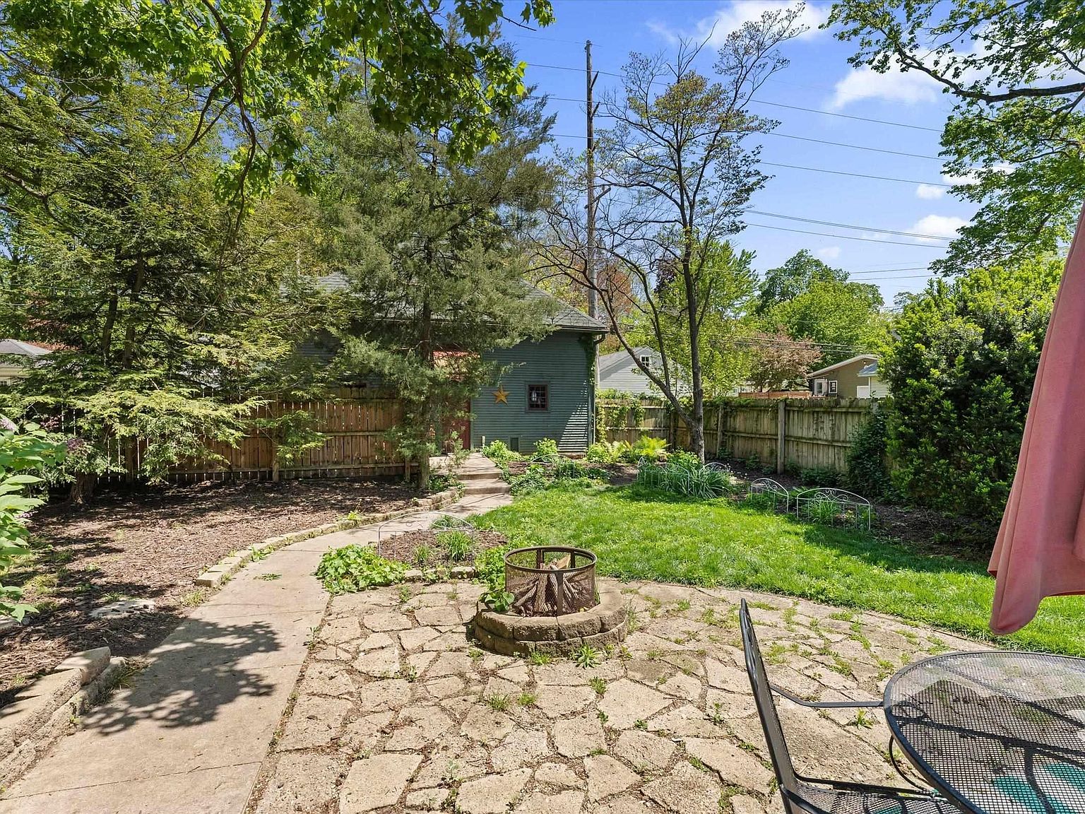 414 S 6th St, Goshen, IN 46526