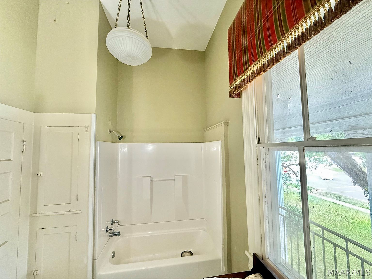 030-801-washington-st-marion-al-36756
