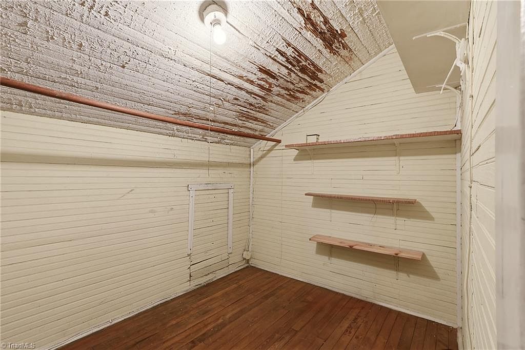 103 N Franklin St, Reidsville, NC 27320