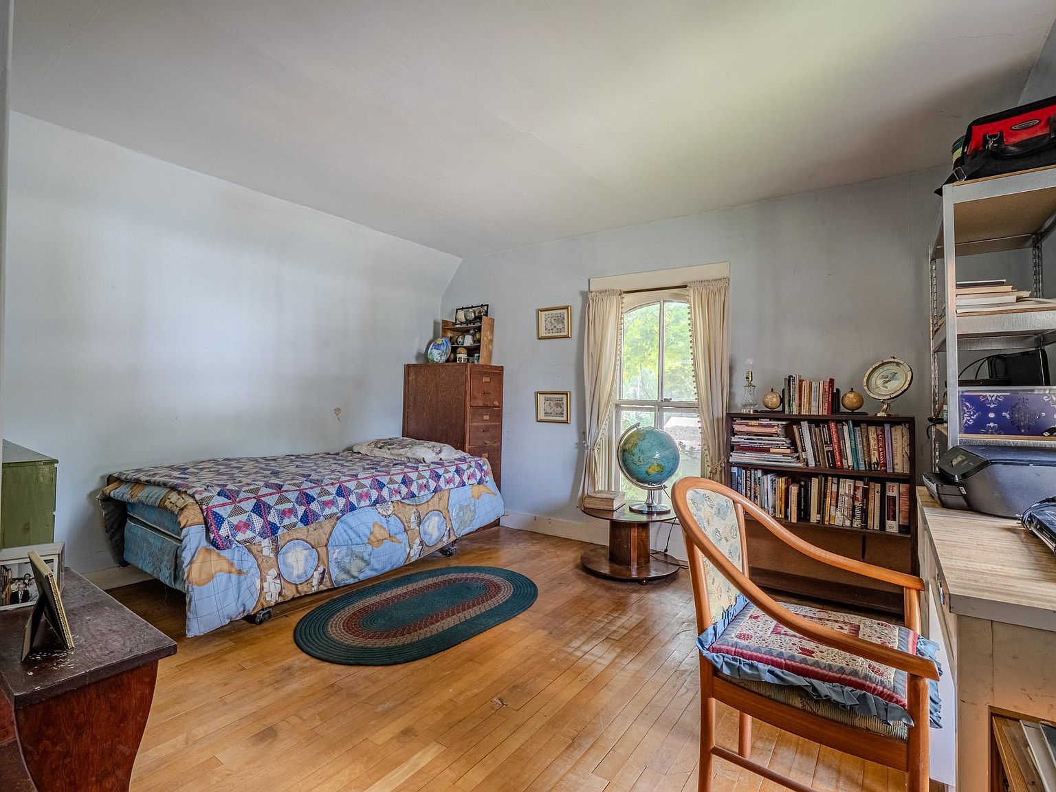 261 Church Street, Poultney, VT 05764