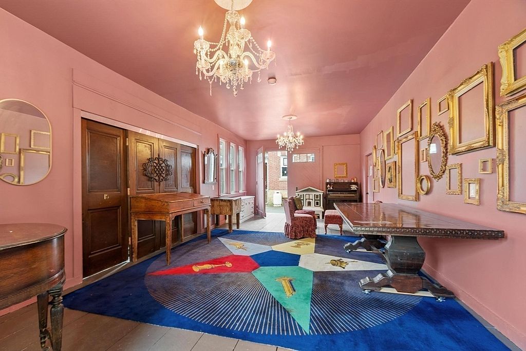 75 E Main St, Orange, MA 01364