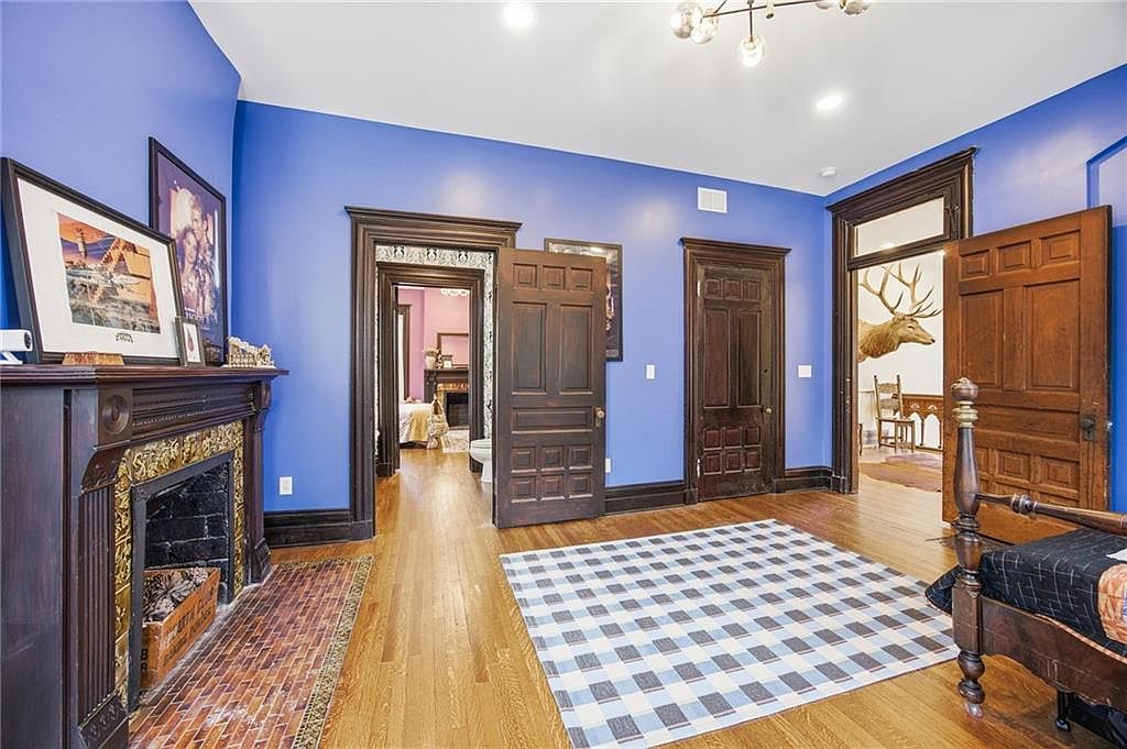 47th image of 1840 Pendleton Ave