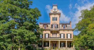 132 Lindsley Ave, Kingston, NY 12401