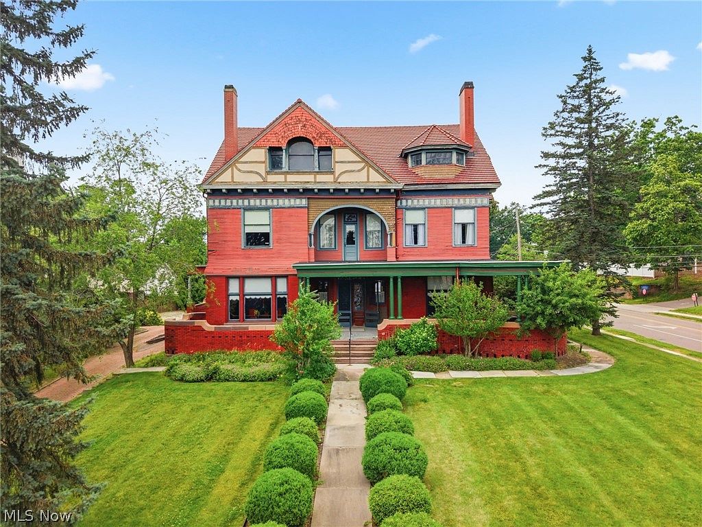 1435 Market Ave N, Canton, OH 44714