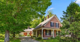 295 North Main Street, Bradford, VT 05033