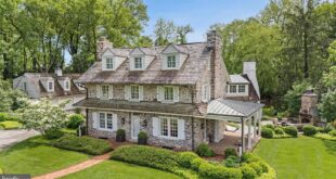 352 Stenton Ave, Plymouth Meeting, PA 19462