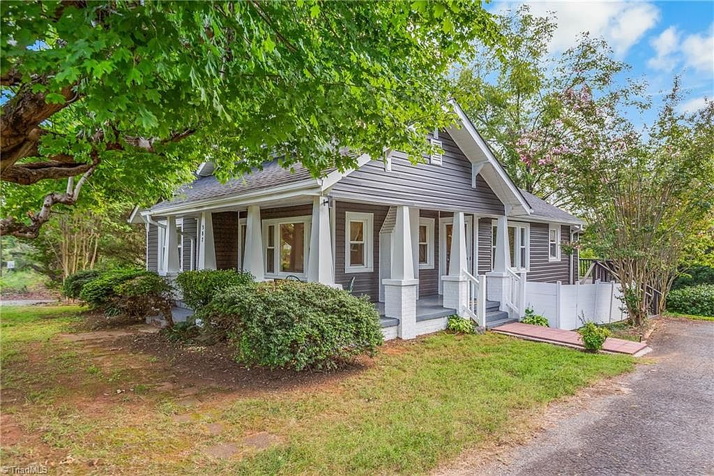 387 Austin Traphill Rd, Elkin, NC 28621