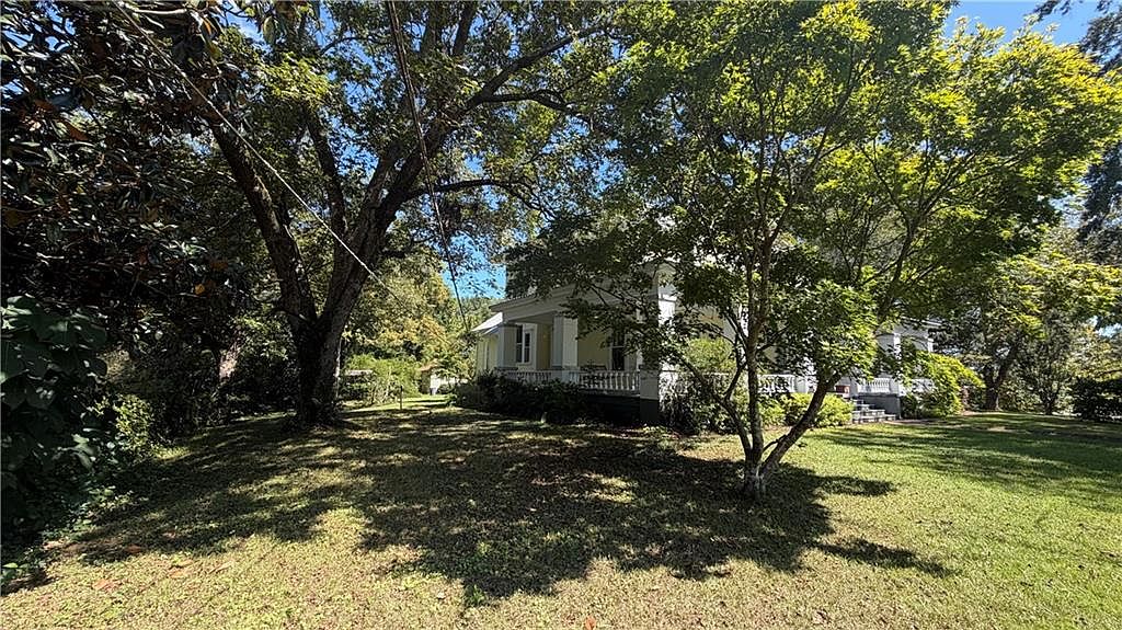 224 Avenue A SE, Lafayette, AL 36862