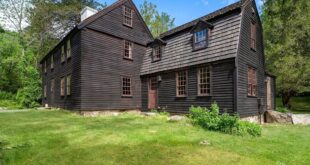 11 Lincoln St, Gloucester, MA 01930