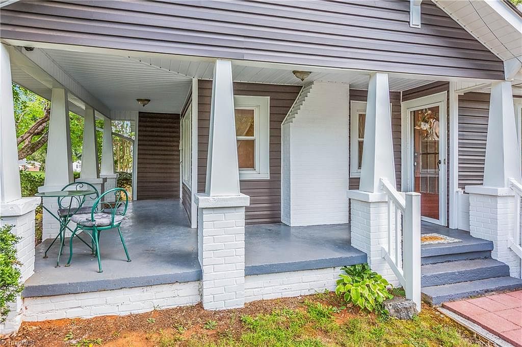 387 Austin Traphill Rd, Elkin, NC 28621