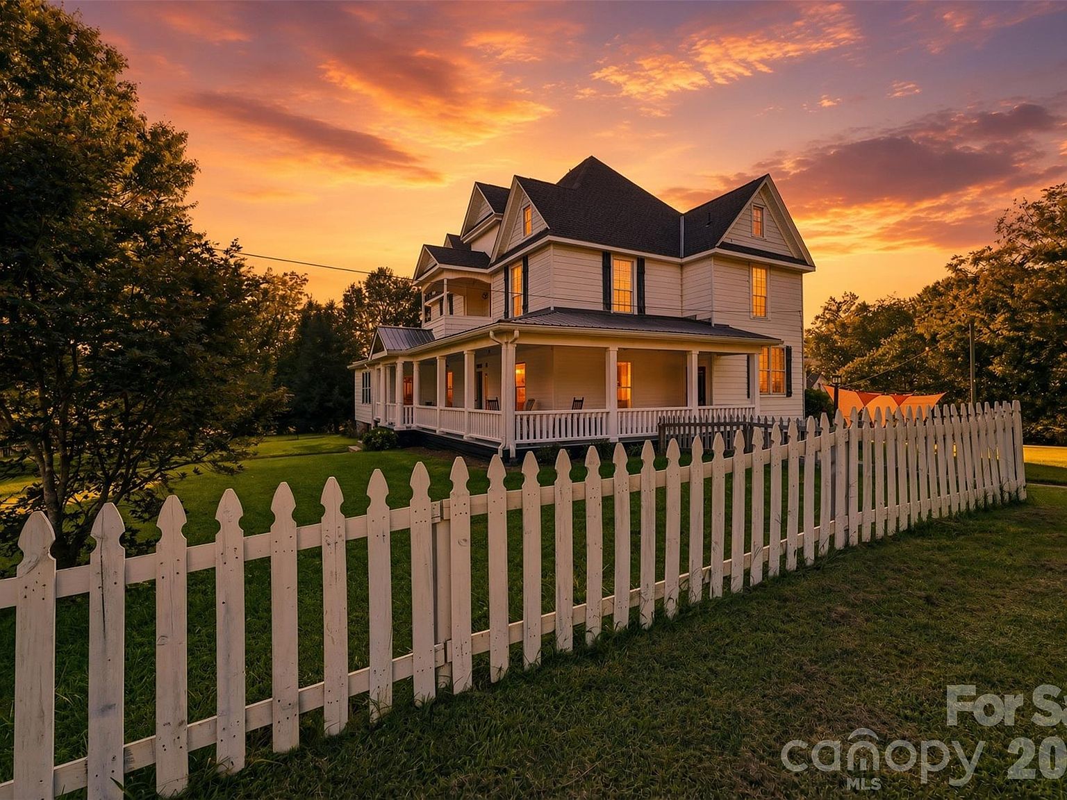 2386 Liledoun Rd, Taylorsville, NC 28681