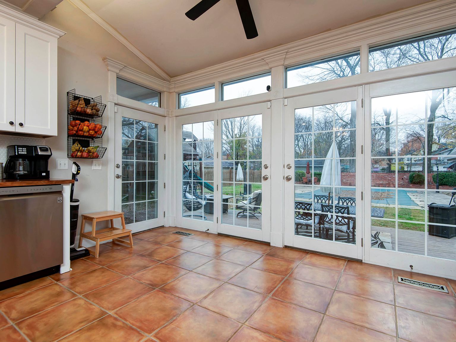 007-1435-e-walnut-street-springfield-mo-65802