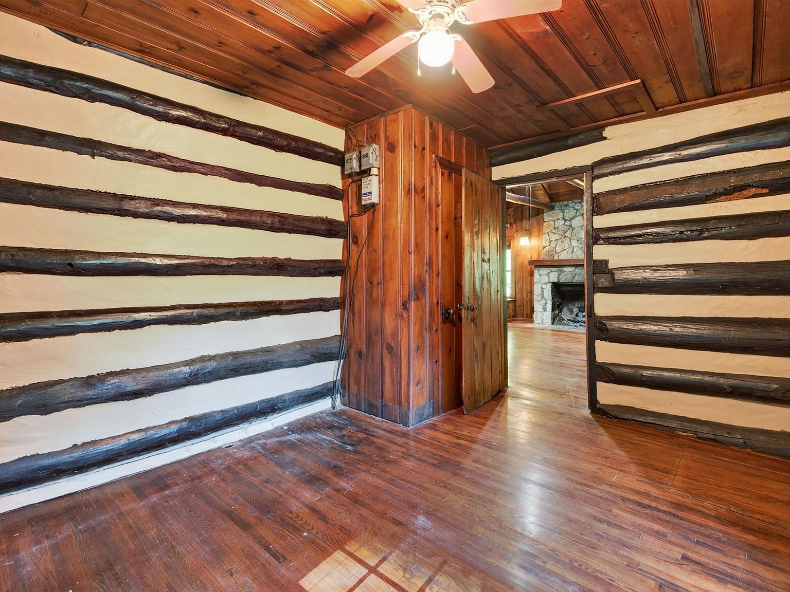 1949 Wolf Creek Hwy, Narrows, VA 24124