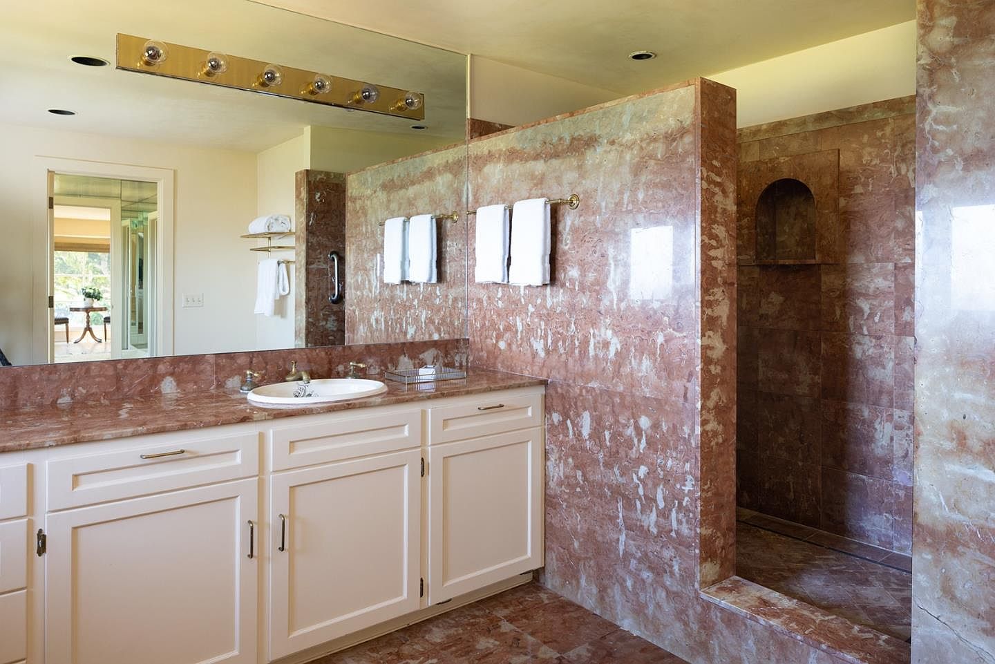 228 Lower Walden Rd, Carmel, CA 93923