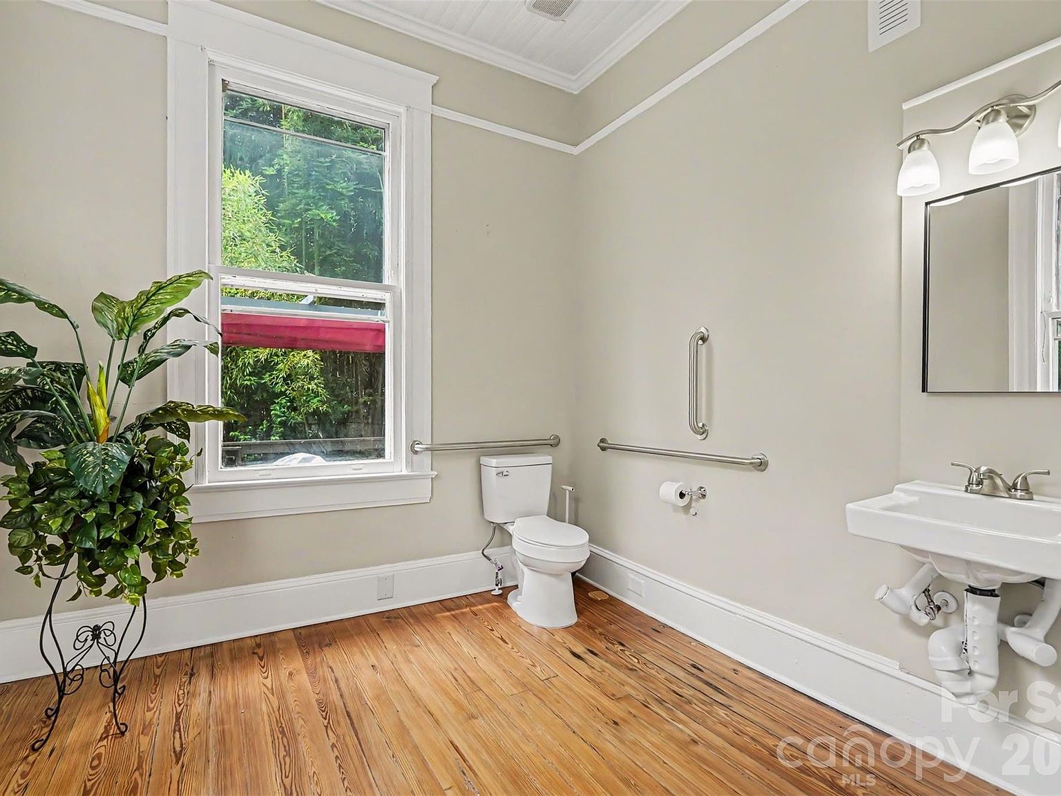 810 E Franklin St, Monroe, NC 28112
