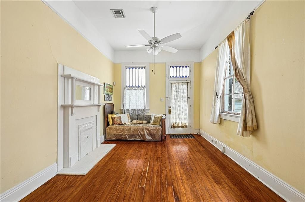 929-31 N Rendon St, New Orleans, LA 70119