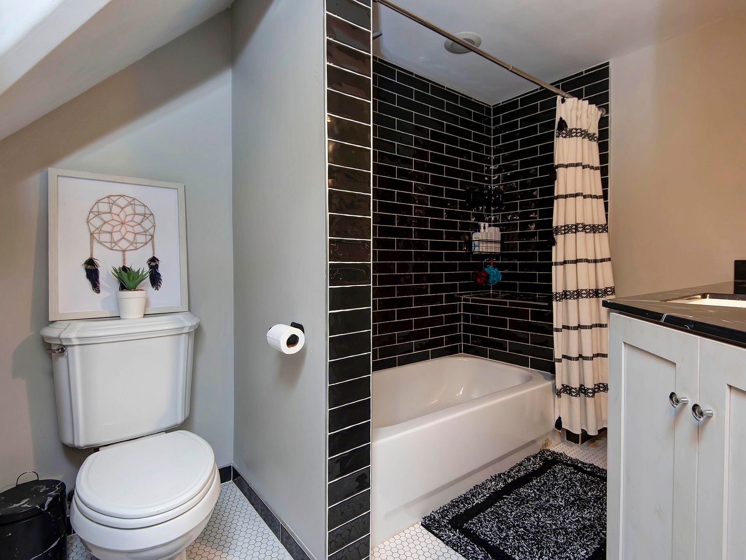 020-1435-e-walnut-street-springfield-mo-65802