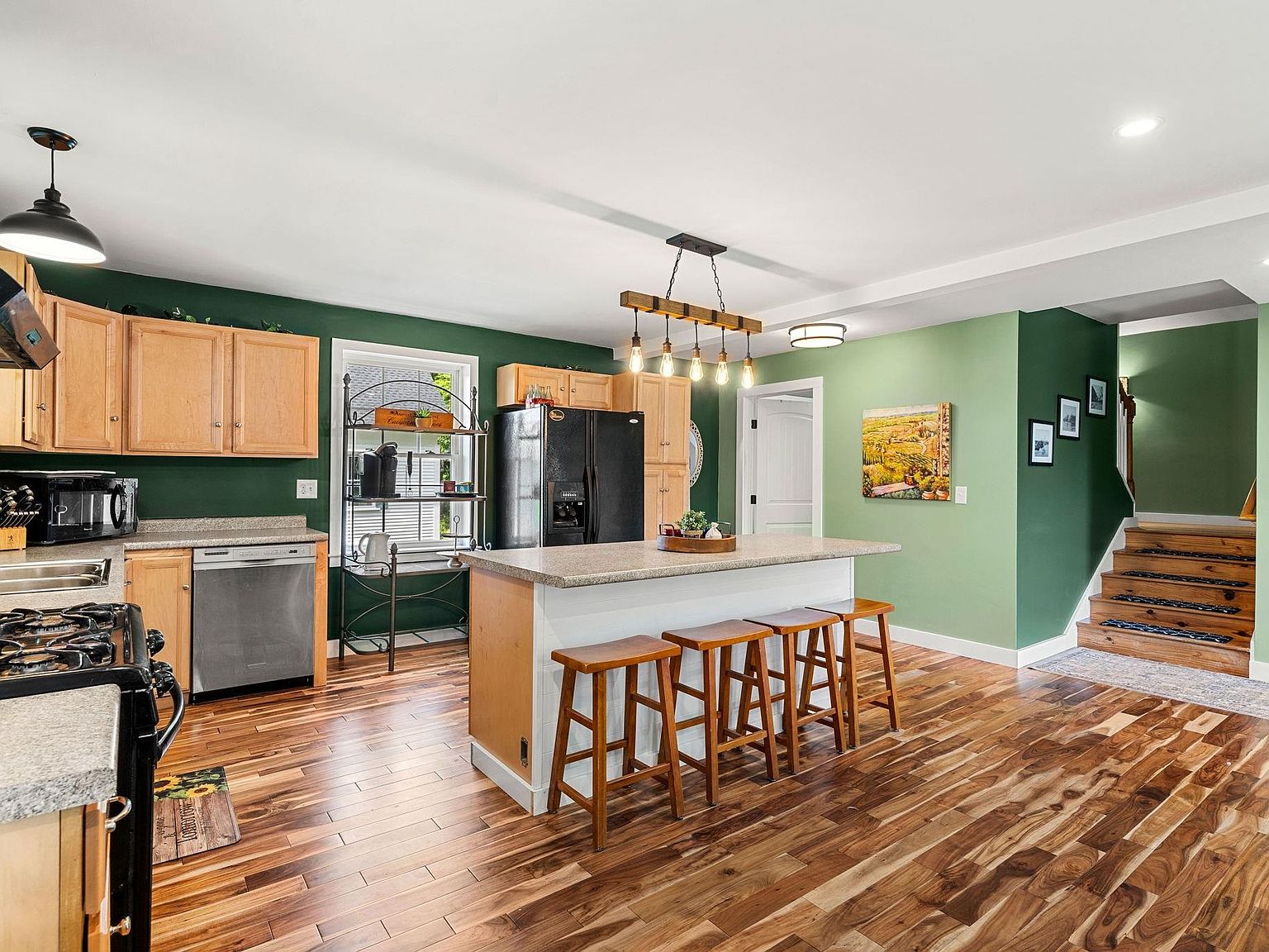 1080 N Barnstead Road, Center Barnstead, NH 03225