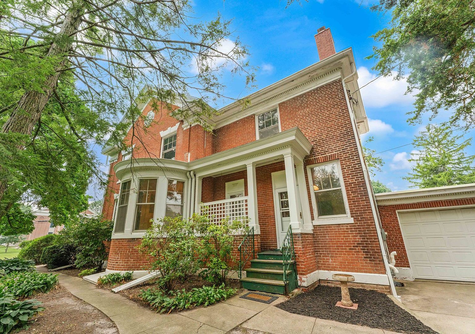 321 Park Ave E, Princeton, IL 61356