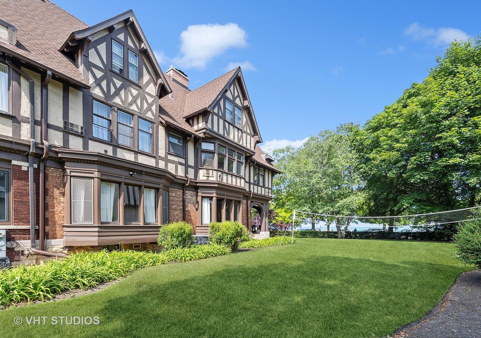 1012 Lake Shore Blvd, Evanston, IL 60202