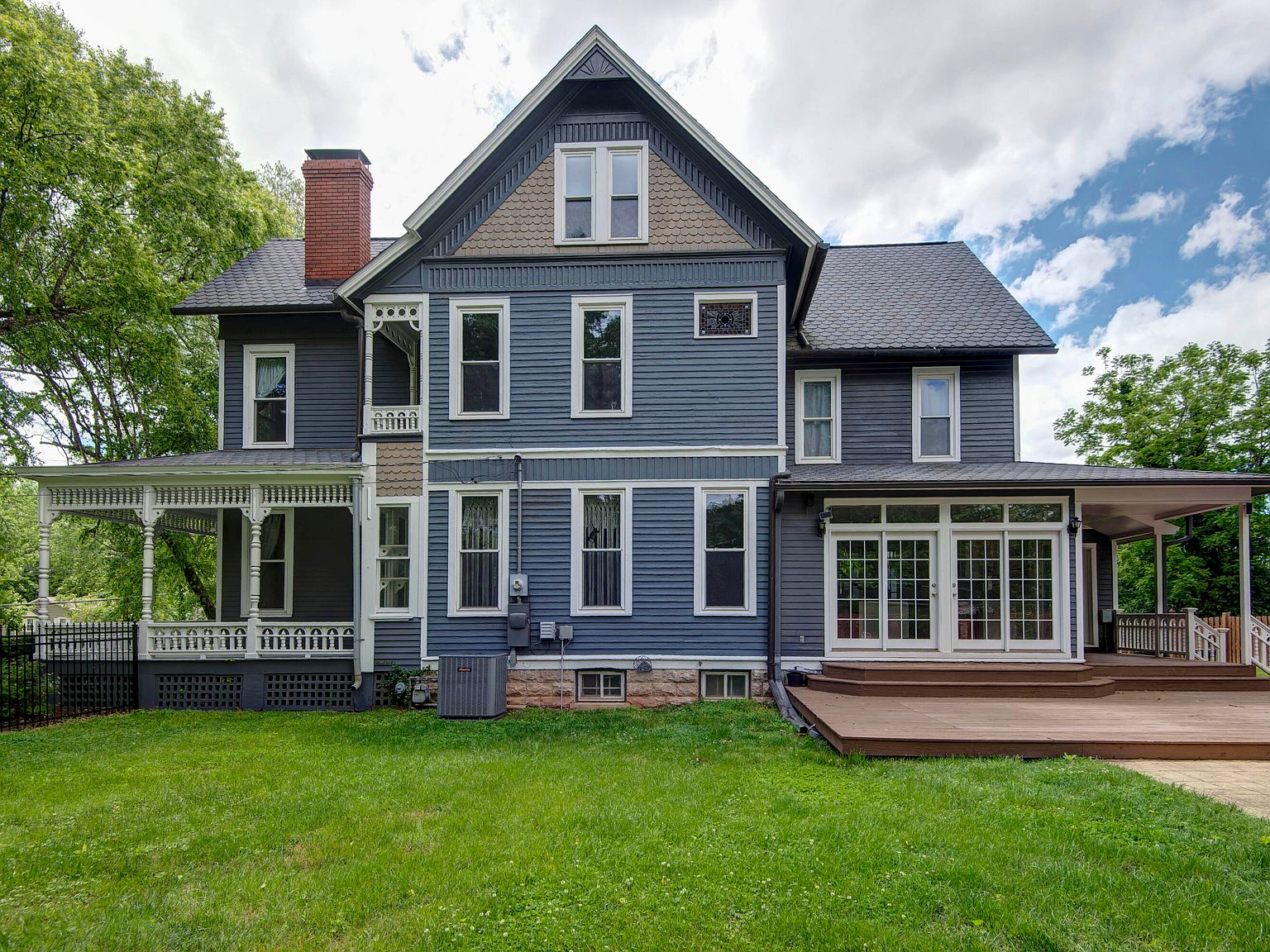 029-1435-e-walnut-street-springfield-mo-65802