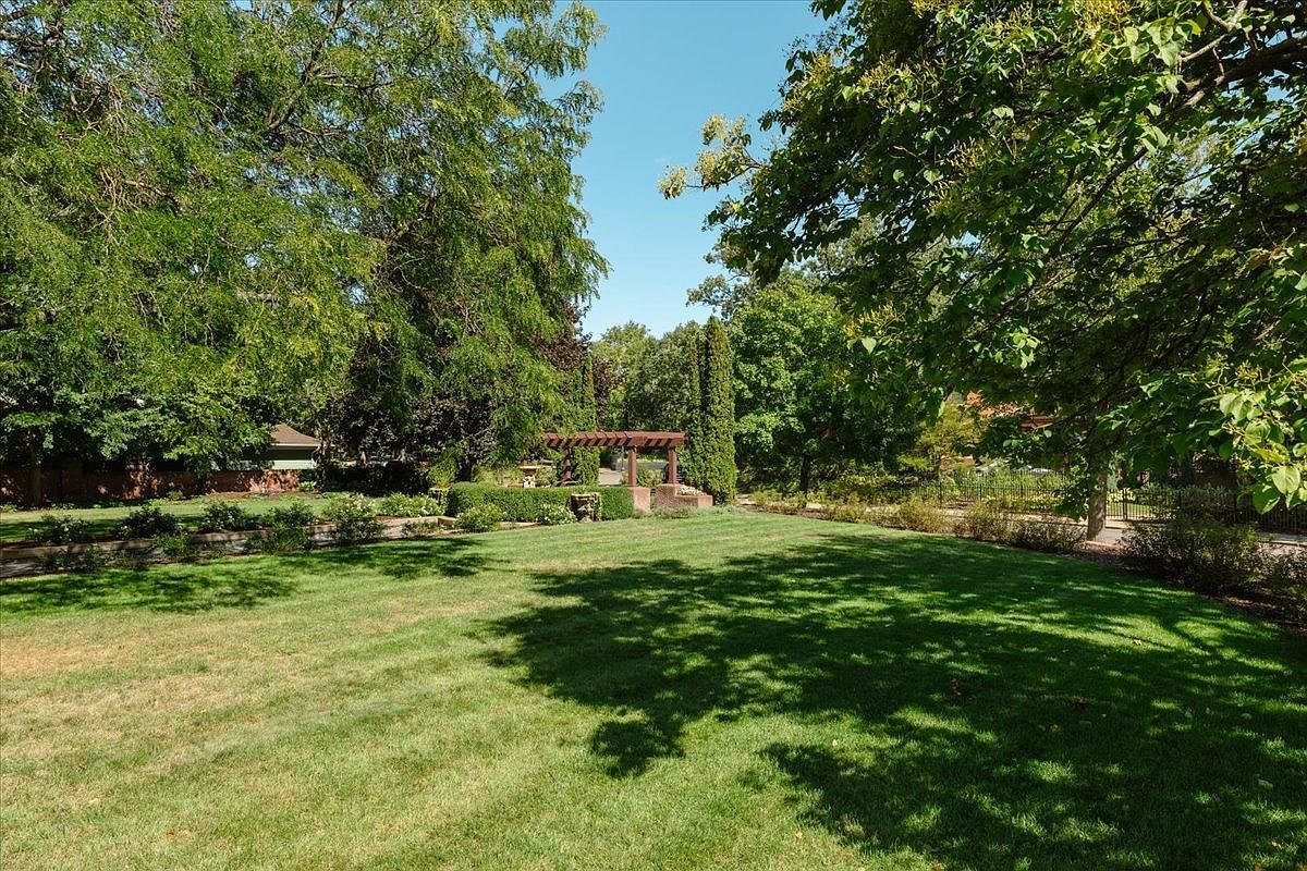 633 Fairmount Ave, Saint Paul, MN 55105