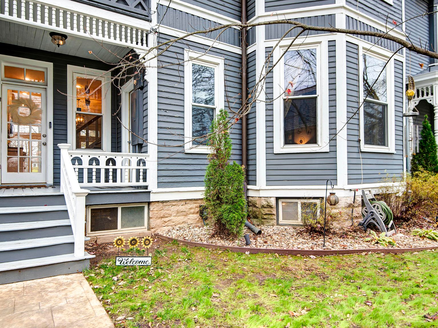 1435 E Walnut Street, Springfield, MO 65802