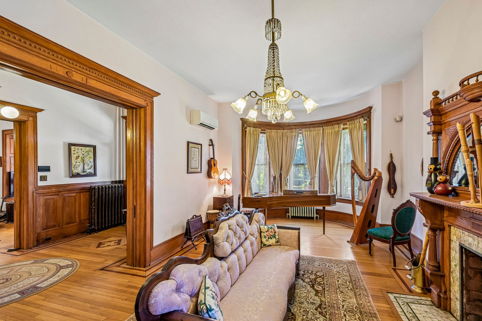 6 Lindenwold Ter, Ambler, PA 19002