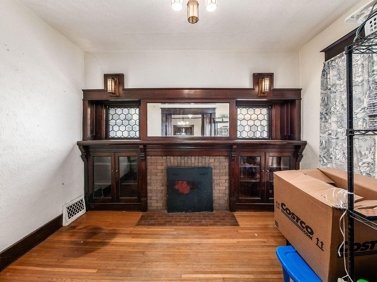 229 E Chillicothe Ave, Bellefontaine, OH 43311