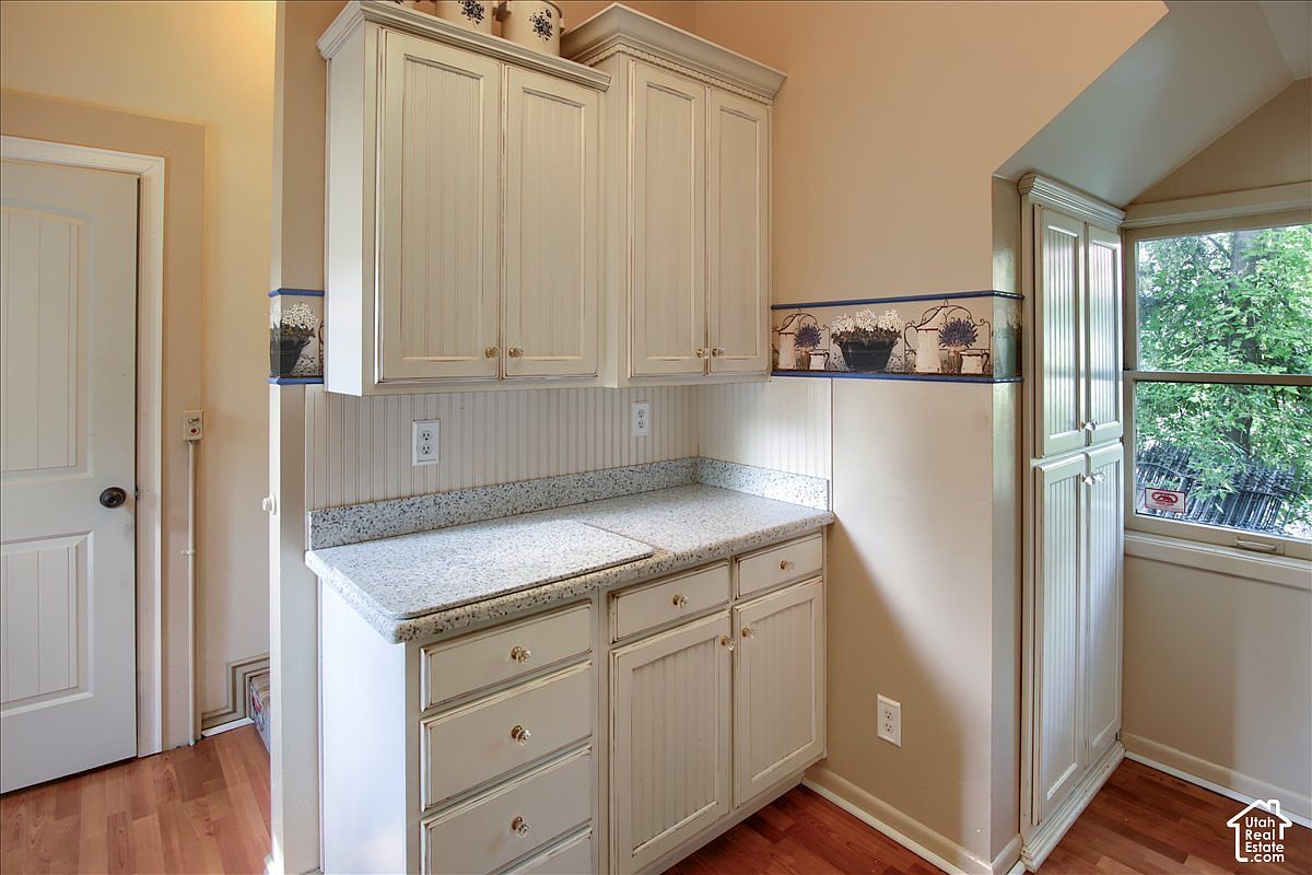 1417 S Washington Blvd E, Ogden, UT 84404