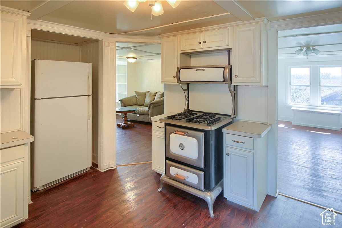 1417 S Washington Blvd E, Ogden, UT 84404